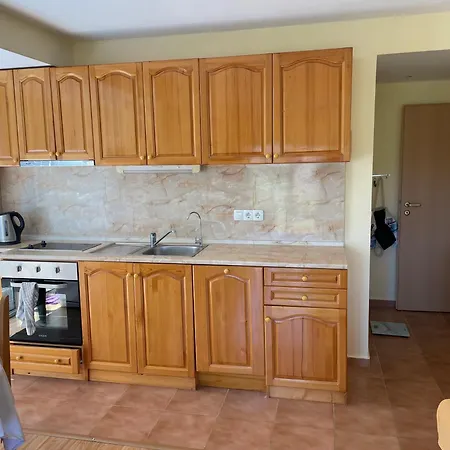 Laguna Sunset Appatments, Sea And Mountain View Apartment